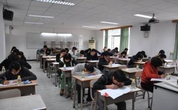 毕业生自我鉴定本科1000字8篇