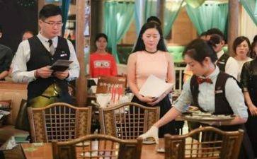 餐饮公司上半年工作总结7篇
