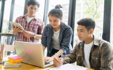 大学刚毕业工作总结5篇