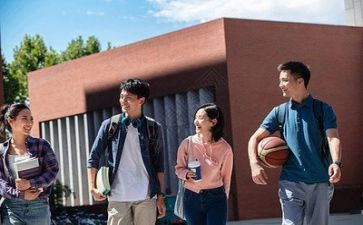 大学要课前演讲稿5篇