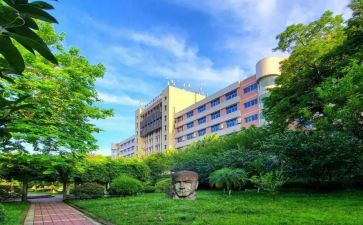 大专大二鉴定表自我鉴定7篇