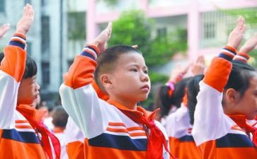 光荣的少先队员演讲稿5篇
