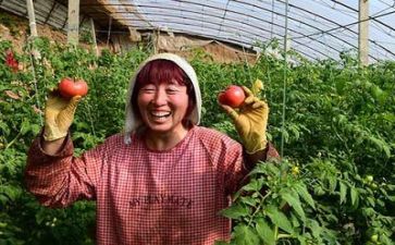 扶贫个人典型事迹8篇