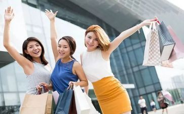 购物中心工作总结5篇
