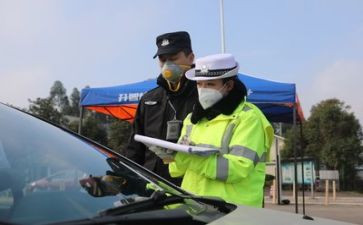 交警作文通用7篇