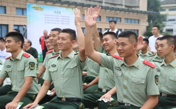 我在军营中作文7篇