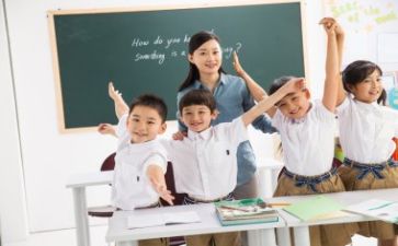 写老师作文600字模板7篇