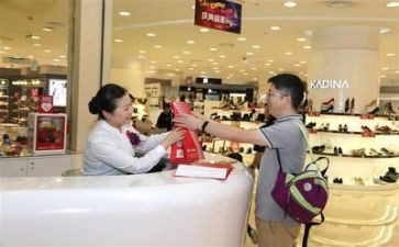 商场客服年终个人工作总结5篇
