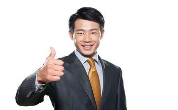 竖起的大拇指作文8篇