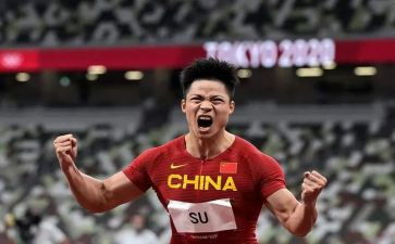 苏炳添的个人事迹6篇