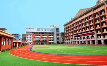 我的学校小作文作文推荐7篇