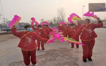 闹秧歌的作文8篇