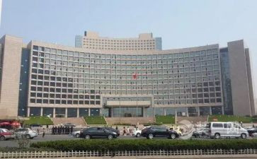 政府个人年终总结8篇